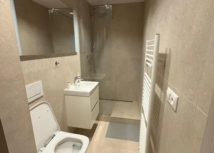 Nam Snp 아파트 반스카비스트리카